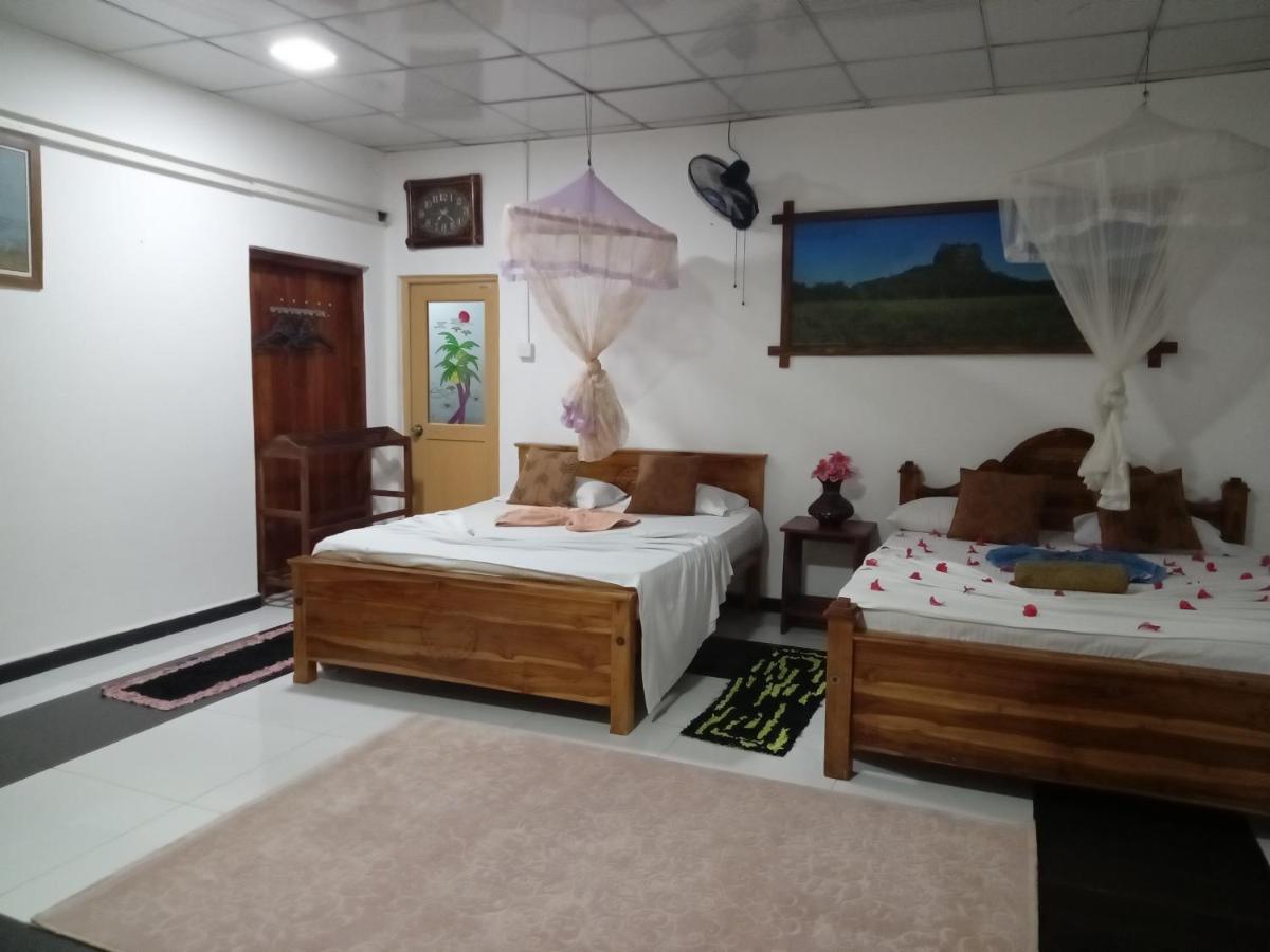 Lahiru Home Stay Sigiriya Exterior foto